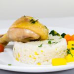 Peito de Frango com Cuscuz e Vegetais