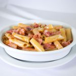 Penne ao molho de mortadela