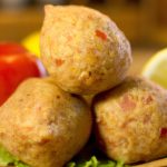 Quibe de Peixe na Bandeja