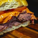 Sanduíche de Carne Moída Refogada