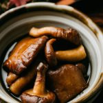 Shiitake na manteiga