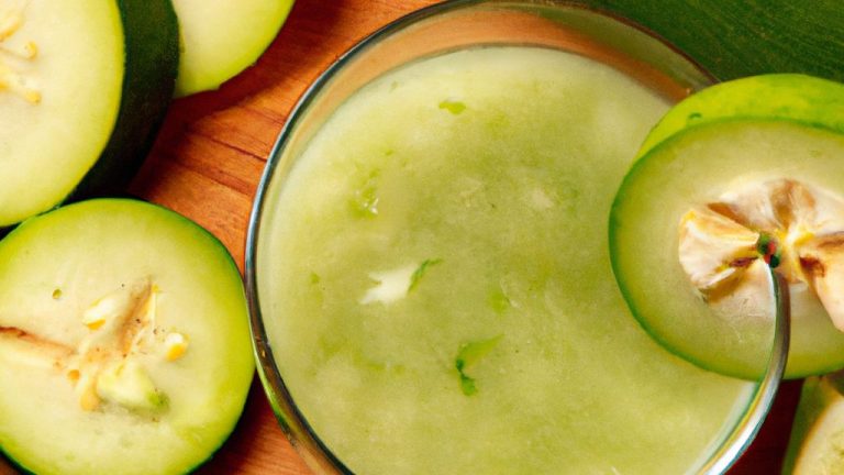 Receita de Sopa Fria de Pepino