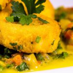 Trouxinhas de Peixe ao Molho de Maracujá