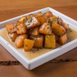 Salada de Batata Doce Assada com Molho de Mostarda