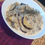 Strogonoff vegano de berinjela e palmito