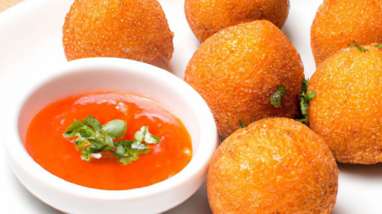 Almôndegas Fritas Com Molho De Tomate