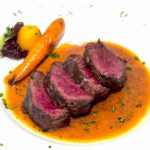 Bife ao Molho Vermelho