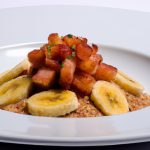 Farofa de Banana-da-Terra com Bacon