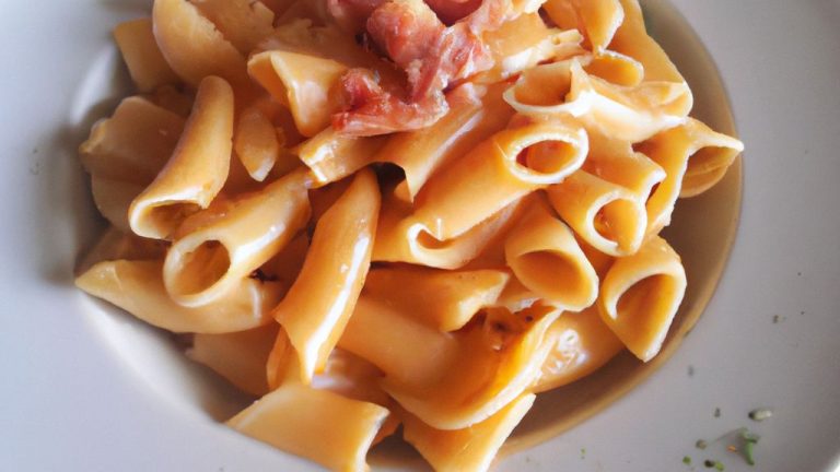 Macarrão Com Salmão
