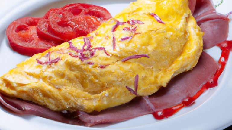 Omelete Recheado Com Presunto E Queijo