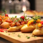 Bruschetta de Tomate e Manjericão