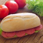 Pão de Metro com Salame