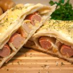 Pastel de Salsicha com Requeijão