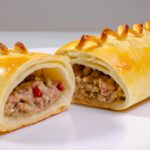 Pastel de Salsicha com Queijo