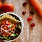 Salada de quinoa com frango