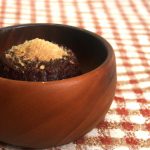 Bolo de cenoura com cobertura de cacau