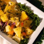 Salada de couve com abacaxi