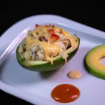 Abacate Recheado com Frango