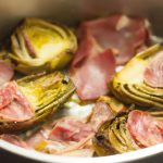 Alcachofras no Forno com Presunto