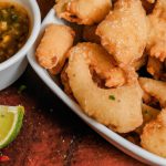 Anéis de Lula Empanados em Panko