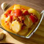 Bacalhau Refogado com Tomate e Cebola