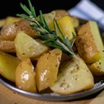 Batata Assada com Alecrim e Alho