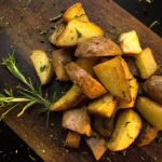 Batata Assada com Ervas e Azeite