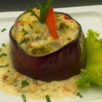 Berinjela recheada com bacalhau