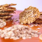 Biscoitos de Aveia e Sementes de Gergelim