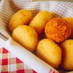 Bolinho Caipira de Frango
