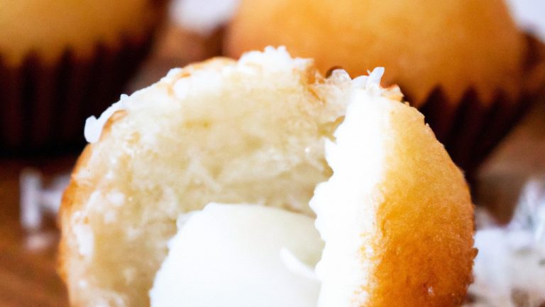 Receita De Bolinho De Coco Simples