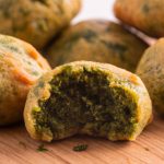 Bolinho de Espinafre de Liquidificador Assado