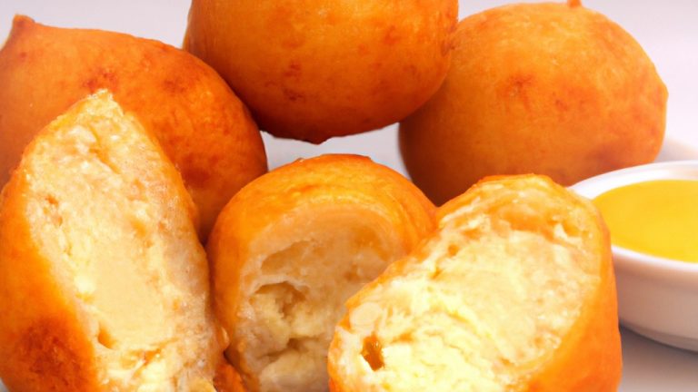 Receita De Bolinho De Milho Frito Com Queijo