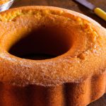 Bolo com farinha de arroz e amido de milho