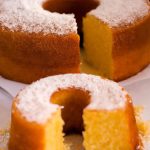 Bolo de Aipim com Coco Ralado e Leite de Coco