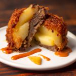 Bolo de Batata Recheado com Carne Moída