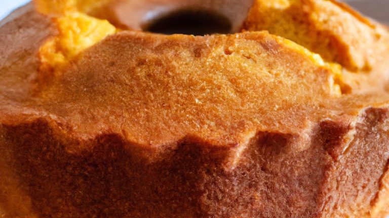 Receita De Bolo De Baunilha Com Cobertura De Açúcar