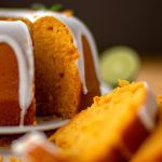 Bolo de Cenoura com Leite