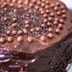 Bolo de Chocolate com Brigadeiro