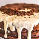 Bolo de Chocolate com Chantilly