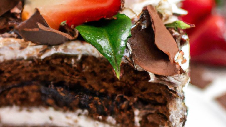 Receita De Bolo De Chocolate Com Chantilly E Morango