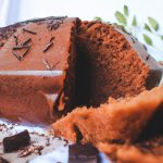 Bolo de Chocolate Simples e Fofo