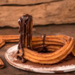 Bolo de Churros Invertido de Chocolate