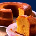 Bolo de Flocão de Milho com Goiabada