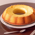 Bolo de Flocão de Milho com Queijo