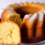 Bolo de Fubá Fofinho com Queijo