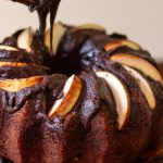Bolo de Maçã com Gotas de Chocolate