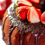 Bolo de Morango com Chocolate