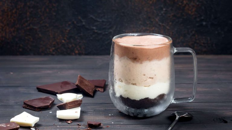 15 receitas de sobremesa simples que vão impressionar seu paladar!